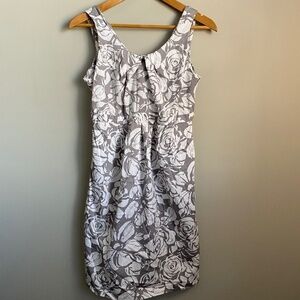 Motherhood Maternity Gray/White Sleeveless Floral Mini/Midi Dress Size Medium